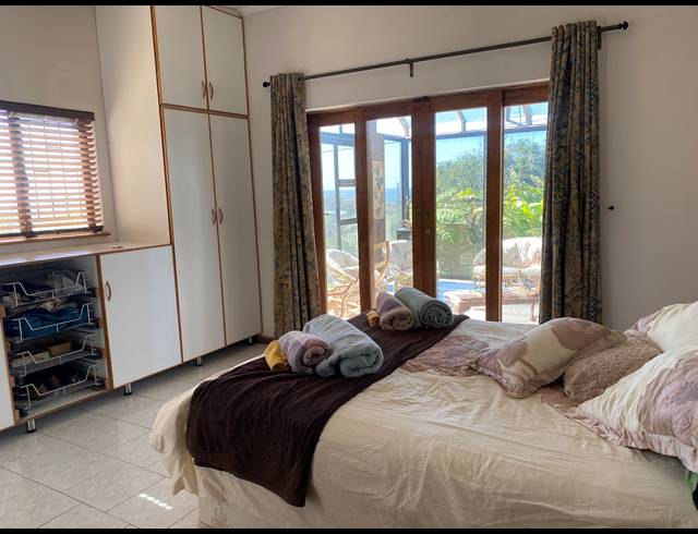 6 BEDROOM HOUSE FOR SALE IN WINKLESPRUIT
